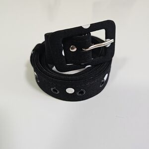 1" BELT IN BLACK AND WHITE POLKA DOT BENGALINE - VIXEN BY MICHELINE PITT